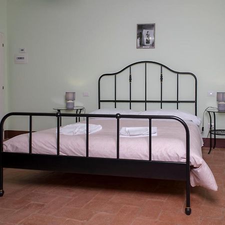 Bed and Breakfast In Collegiata Фояно-делла-Кьяна Экстерьер фото